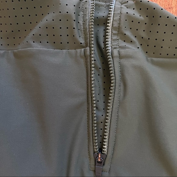 NWT Athleta Bonaire zip front Tankini top Sz small olive green swim bathing suit - Picture 3 of 9